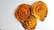 Load image into Gallery viewer, Freshly Baked Pain aux Raisin