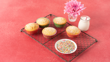 Load image into Gallery viewer, Vanilla Cupcakes (1 dozen)