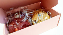 Load image into Gallery viewer, Red Velvet &amp; Cream Cheese (pack of 6)
