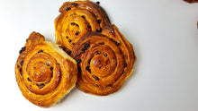 Load image into Gallery viewer, Bake at home Pain aux Raisin
