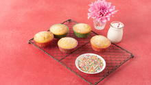 Load image into Gallery viewer, Vanilla Cupcakes (1 dozen)
